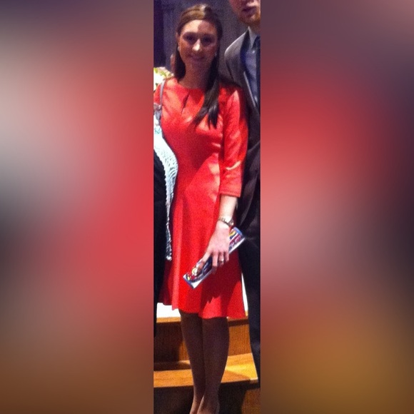 Classique’s Entier salmon color dress size 4 - Picture 5 of 5